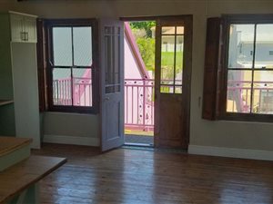 2 Bed Apartment in Paarl