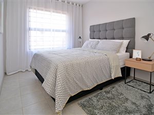 2 Bed Apartment in Clubview