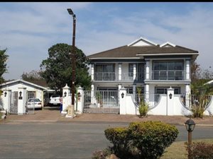 5 Bed House in Parkgate