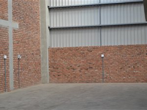 367 m² Industrial space in Brentwood Park
