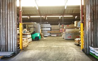 1350 m² Industrial space in Alrode