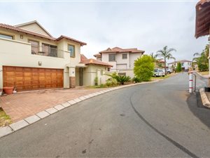 4 Bed House in Strubens Valley