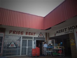 196 m² Retail Space in Springbok