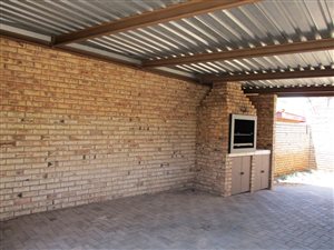 3 Bed Townhouse in Kanoniers Park
