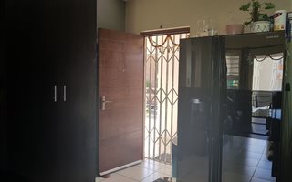 2 Bedroom House in Erand Gardens