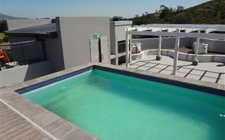 0.5 Bedroom Flat in Stellenbosch Central