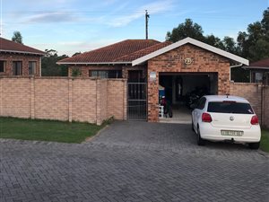 2 Bed Townhouse in Brentwood Park