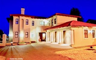 4 Bedroom House in Midstream Estate