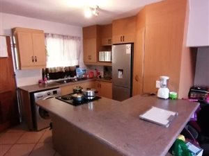 2 Bed Duplex in Gezina