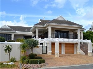 4 Bed House in Zevenwacht Country Estate