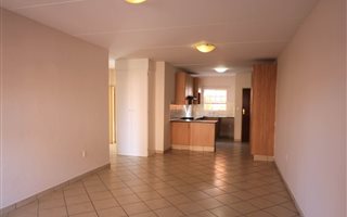3 Bedroom Apartment in Silver Lakes