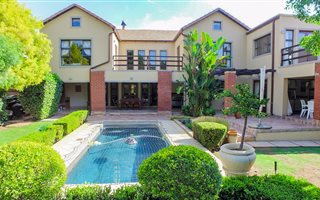 4 Bedroom House in Midstream Estate
