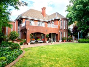 4 Bed House in Centurion Golf Estate