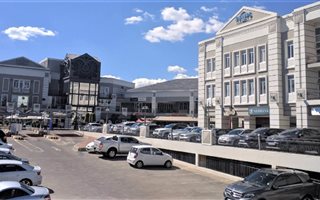 77.4400024414063 m² Office Space in Illovo
