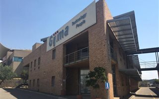 250 m² Commercial space in Glen Austin
