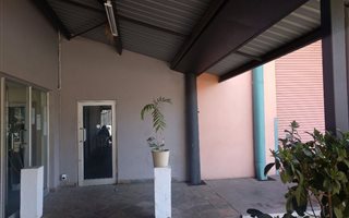 380 m² Commercial space in Barbeque Downs