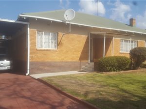 3 Bed House in Roseacre