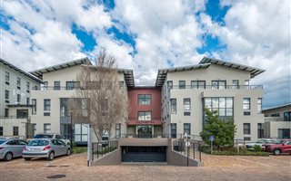 60 m² Office Space in Somerset Ridge