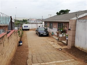 3 Bed House in Stonebridge