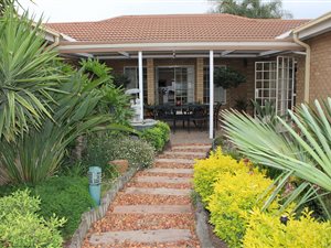 3 Bed Simplex in Three Rivers