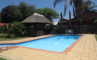 4 Bedroom House in Ifafi