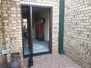 2 Bed House in Wonderboom South