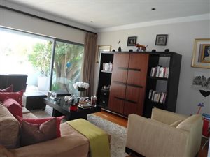 3 Bed Apartment in Parkhurst