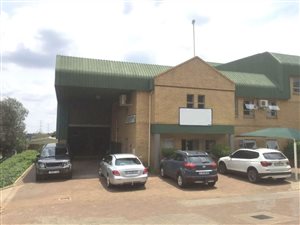 530 m² Industrial space in Meadowdale