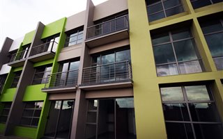 3 Bedroom Apartment in Capital Park