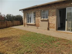 2 Bed Duplex in Heuwelsig Estate