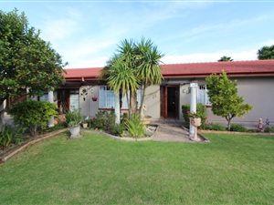 5 Bed House in Denver Park