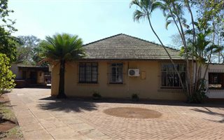 3 Bedroom House in Komatipoort
