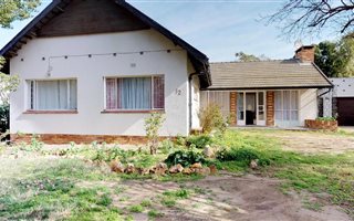 4 Bedroom House in Worcester West