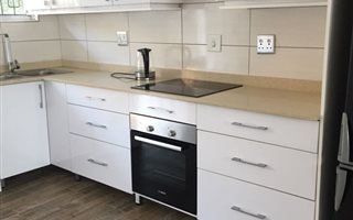 2 Bedroom House in Winklespruit