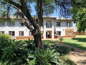 9 Bed House in Bashewa
