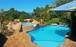 6 Bedroom House in Helena Heights
