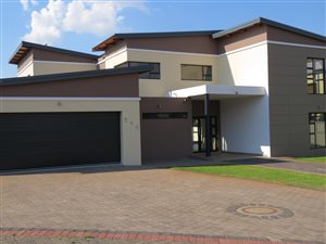 4 Bed House in Silverwoods Country Estate