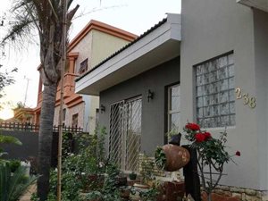 3 Bedroom House in Laudium