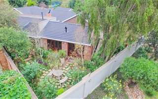 3 Bedroom House in Gholfsig