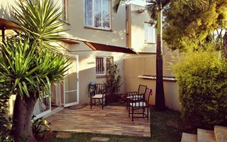2 Bedroom Duplex in Pierre van Ryneveld