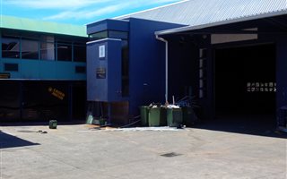 1616 m² Industrial space in Red Hill
