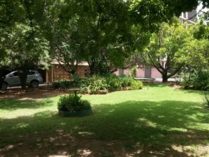 1 Bedroom Flat in Weavind Park