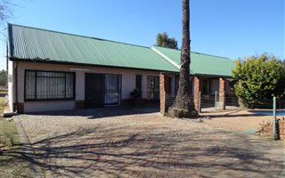 1700 m² Farm in Cullinan