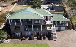1000 m² Commercial space in Dana Bay