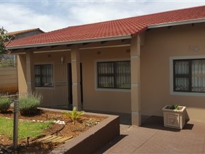3 Bed House in Suideroord