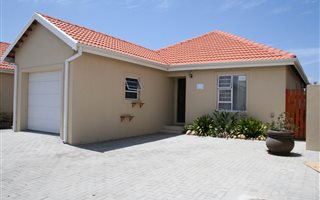 2 Bedroom Cluster in Onverwacht