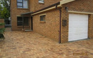 2 Bedroom House in Porterville