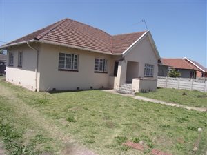 3 Bed House in Montclair