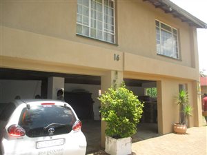 3 Bed House in Mayberry Park