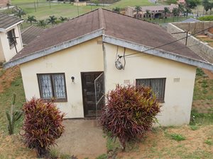 2 Bed House in Orient Hills